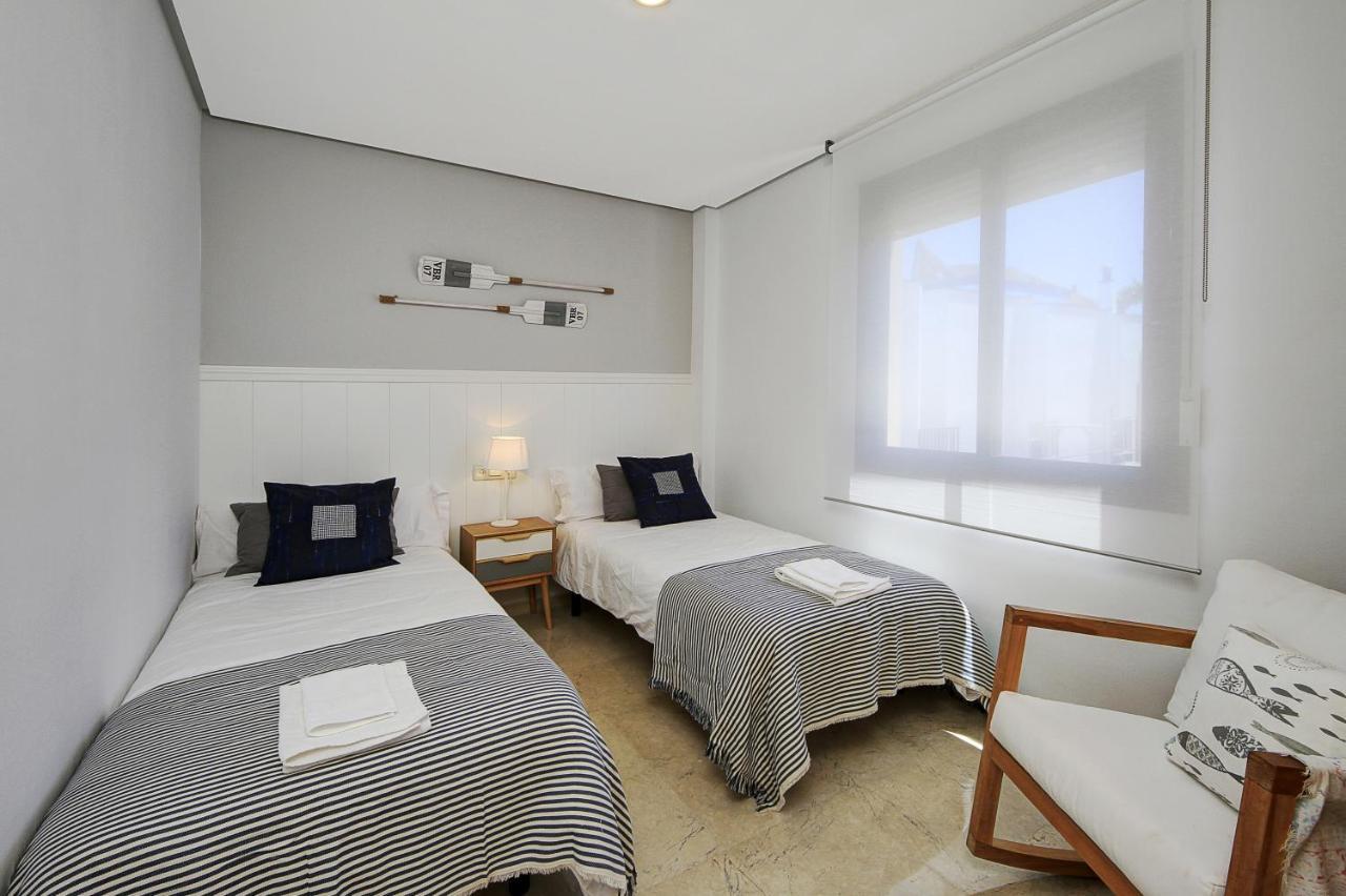 Precioso Y Exclusivo En 1º Linea De Playa Con Parking Almunecar